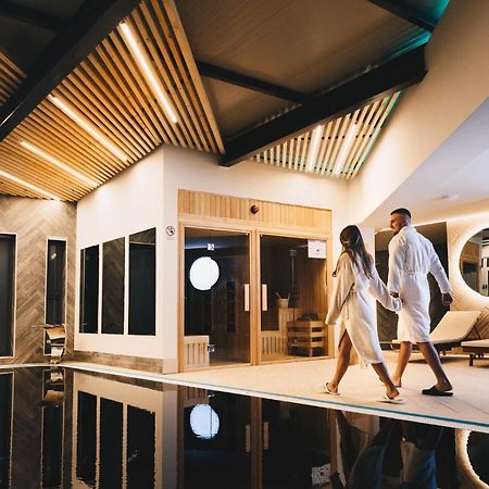 Hotel Tiski Cvet Novi Becej Экстерьер фото