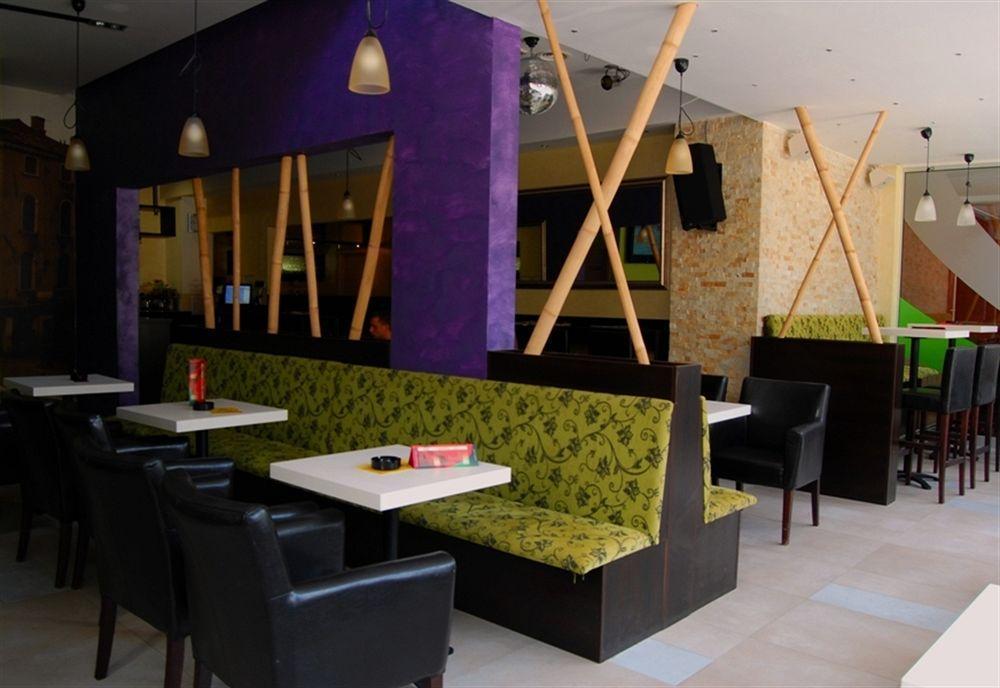 Hotel Tiski Cvet Novi Becej Экстерьер фото