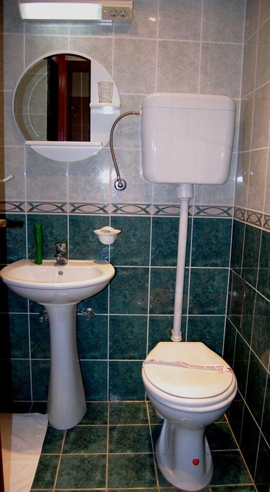 Hotel Tiski Cvet Novi Becej Экстерьер фото