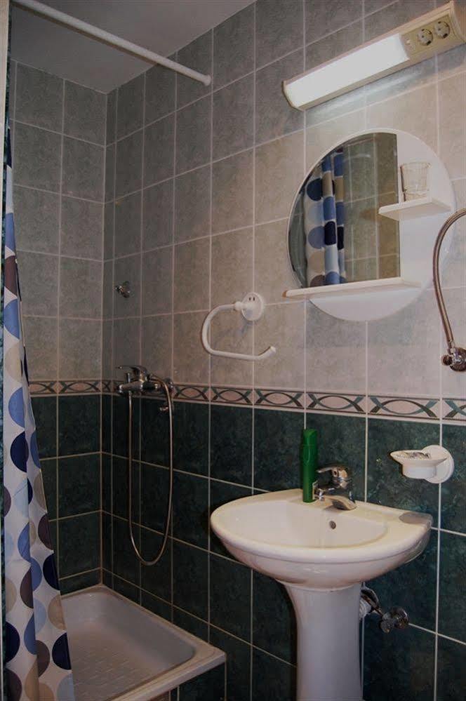 Hotel Tiski Cvet Novi Becej Экстерьер фото